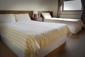 Accommodation Dungloe The Midway Guesthouse Double and Single Room